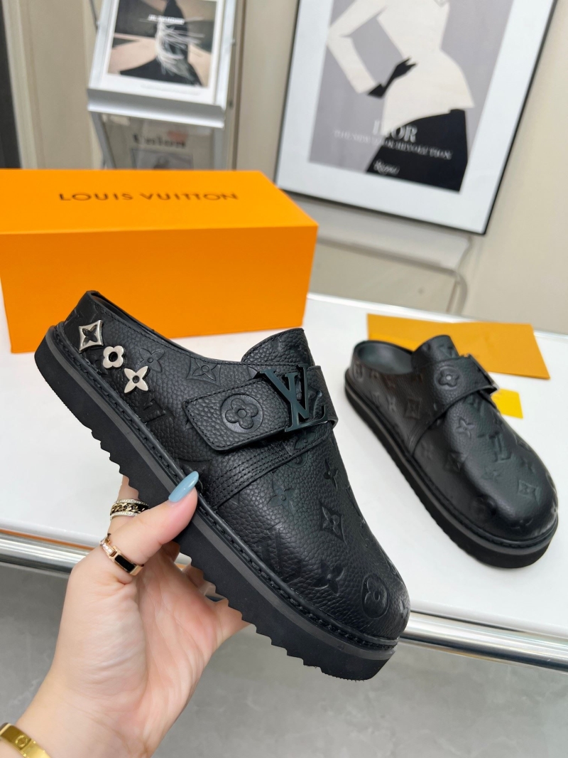 Louis Vuitton Slippers